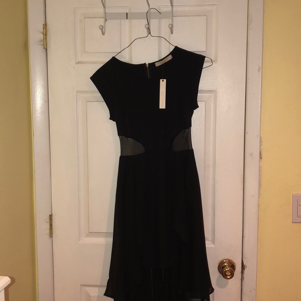Malloy black dress